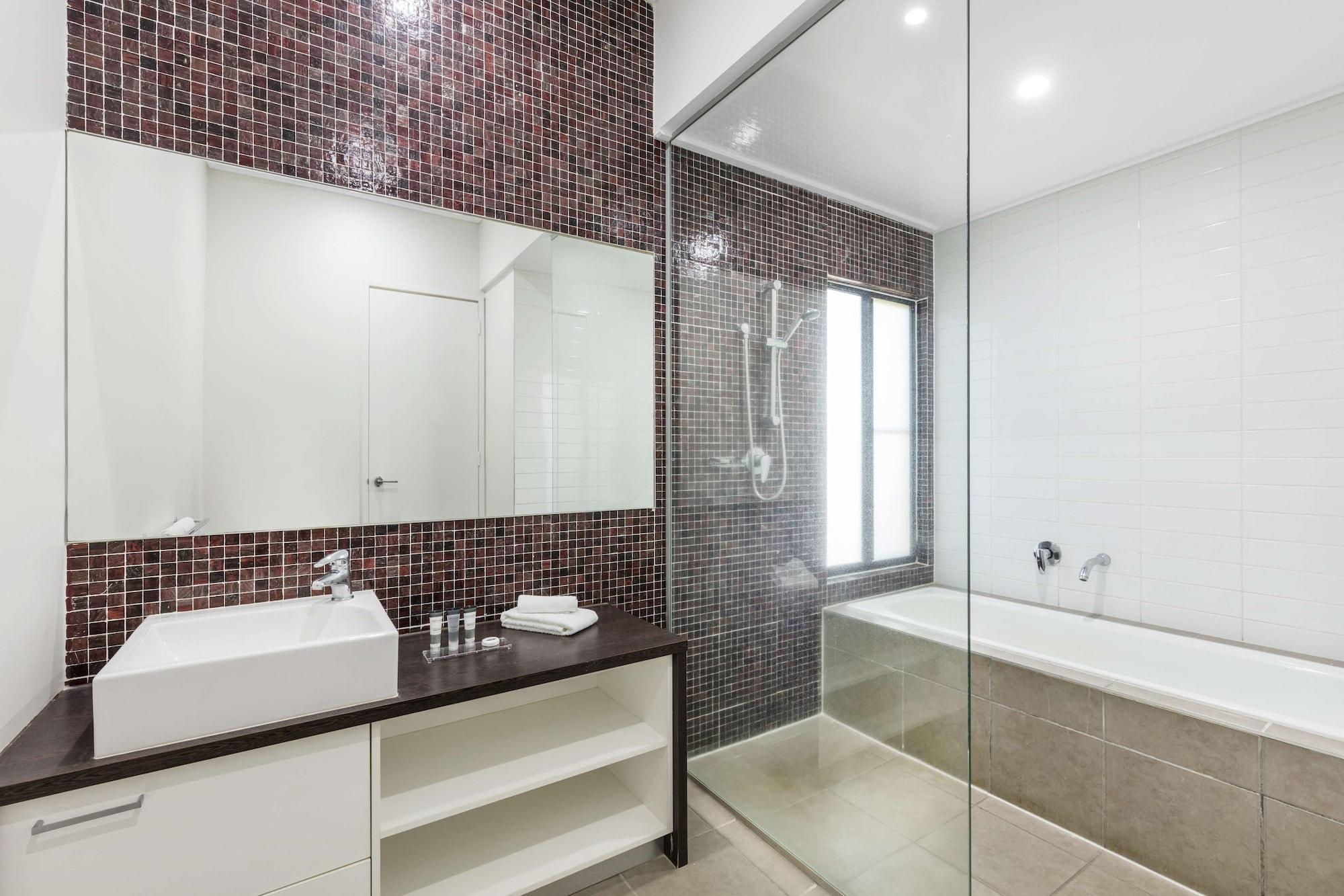 Oaks Cable Beach Resort Bagian luar foto