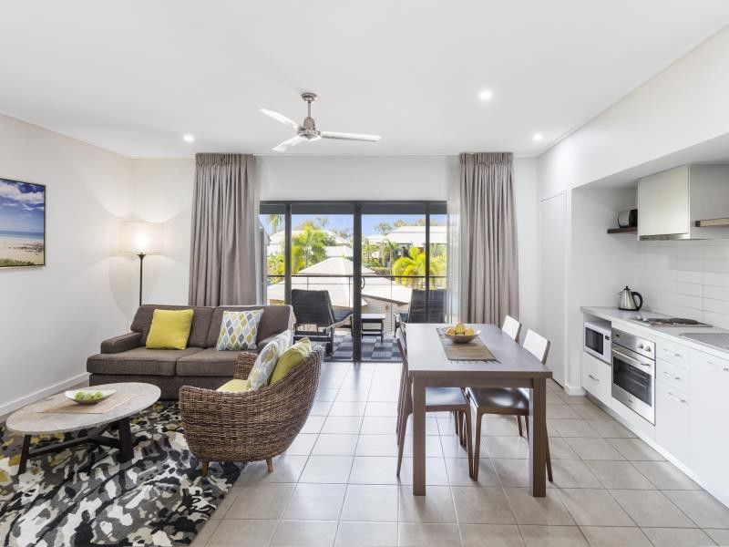 Oaks Cable Beach Resort Bagian luar foto